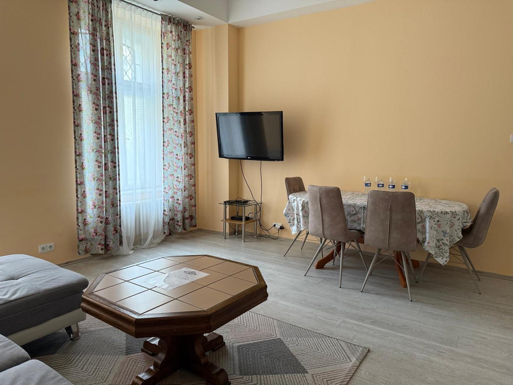 Salve Teplice Lägenhet Exteriör bild